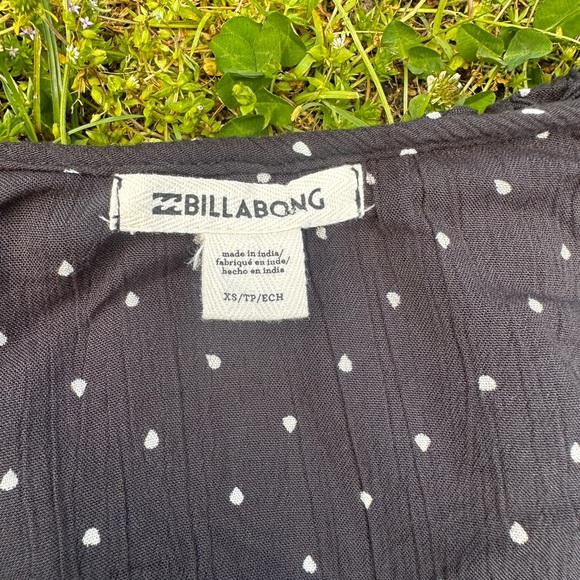 Billabong Take Away Long Sleeve Mini Dress Black w/ Polka Dots Plunge Size XS - Picture 3 of 7